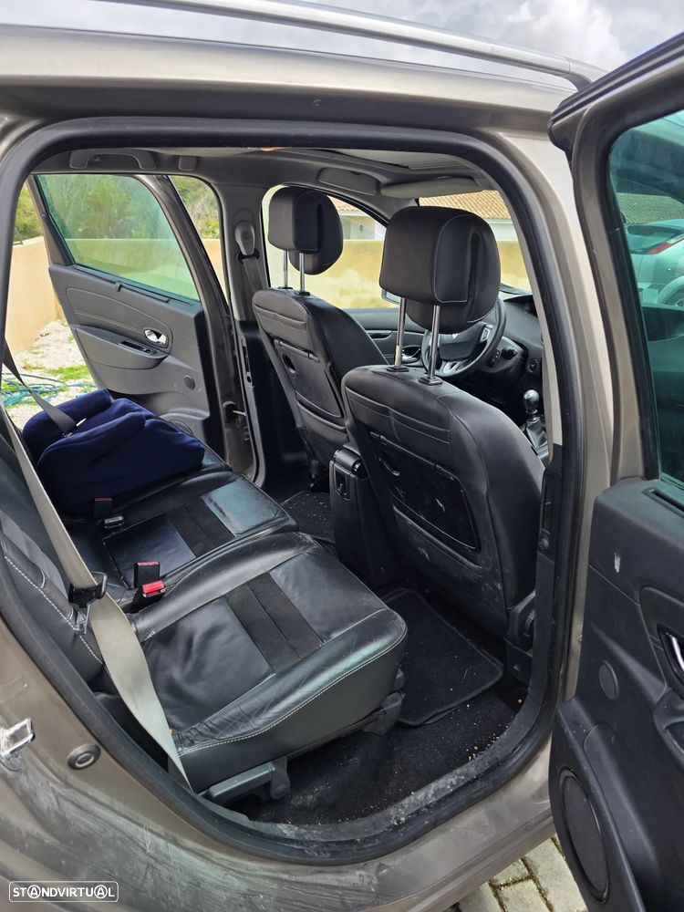 Renault Grand Scénic Energy dCi 130 Start & Stop Bose Edition - 8