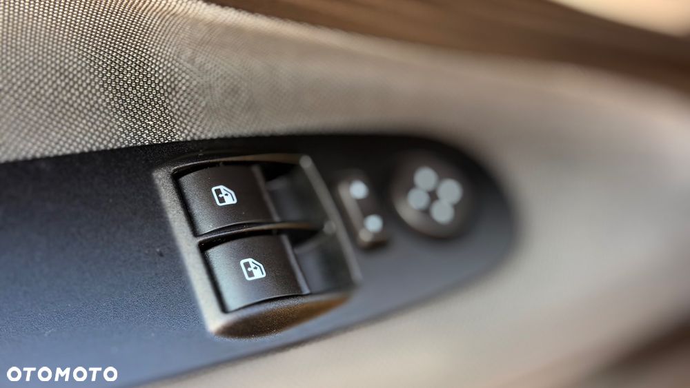 Fiat Punto Evo 1.4 8V Active - 27