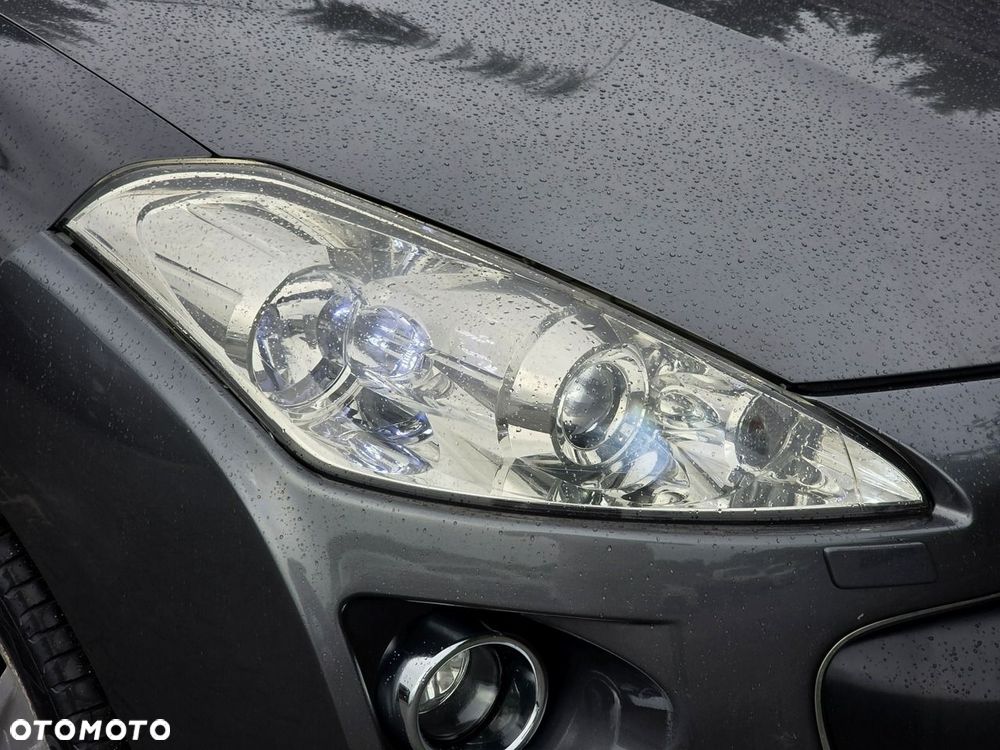 Peugeot 4007 HDI FAP 7-Sitzer Platinum - 28