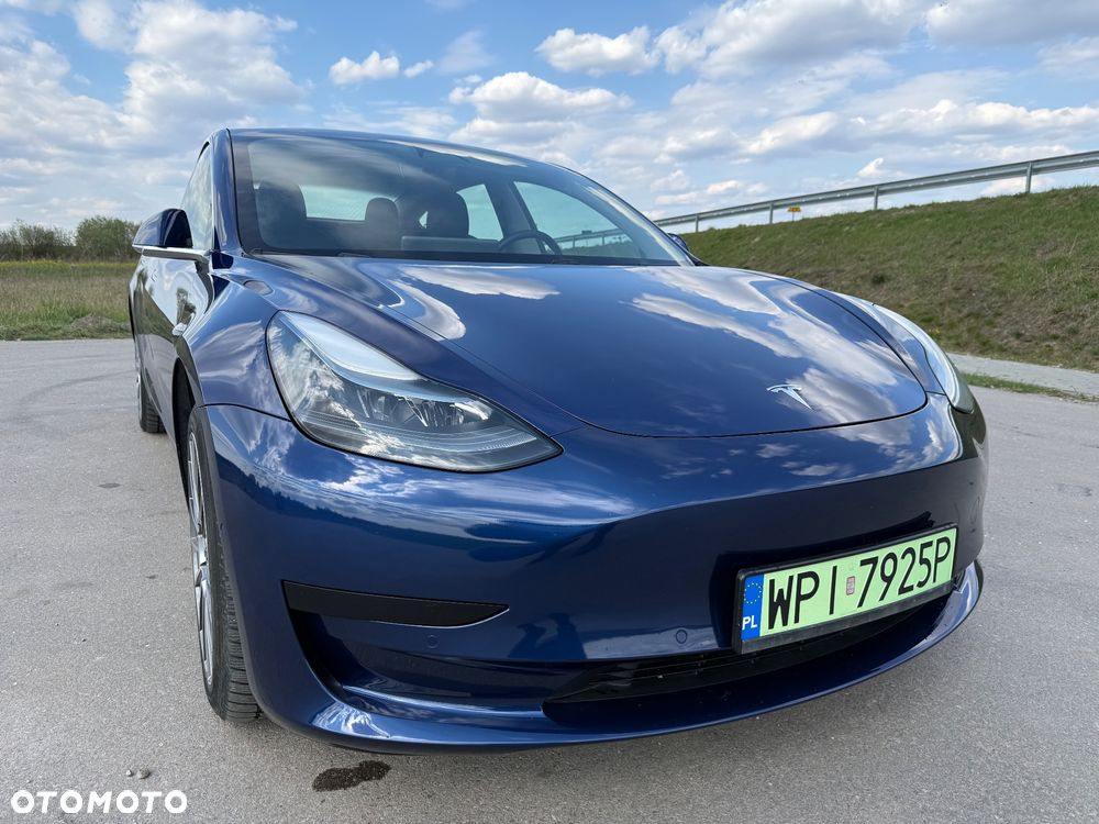 Tesla Model 3 Standard Range Plus - 3
