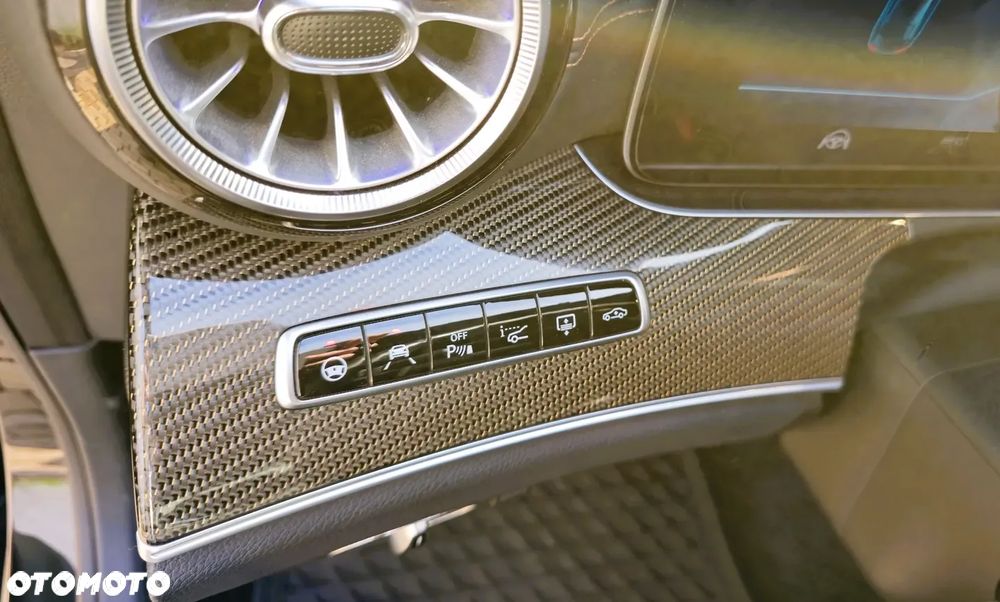 Mercedes-Benz CLS - 8