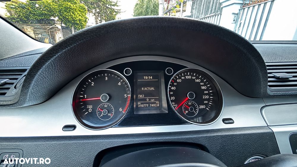 Volkswagen Passat CC 2.0 TDI - 18