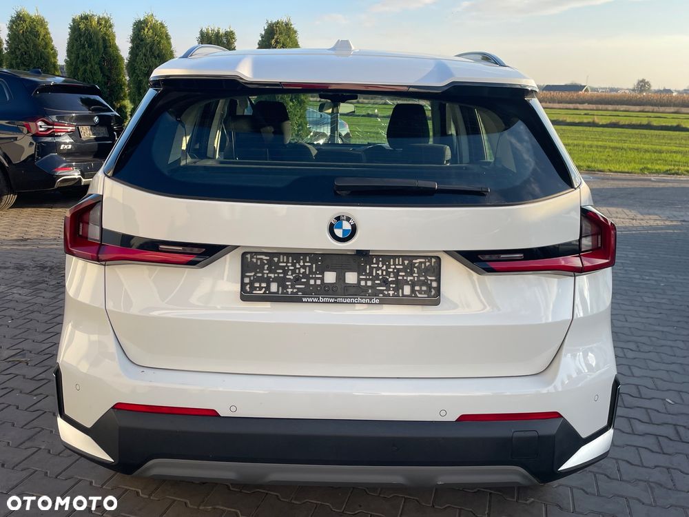 BMW X1 sDrive18i xLine - 3