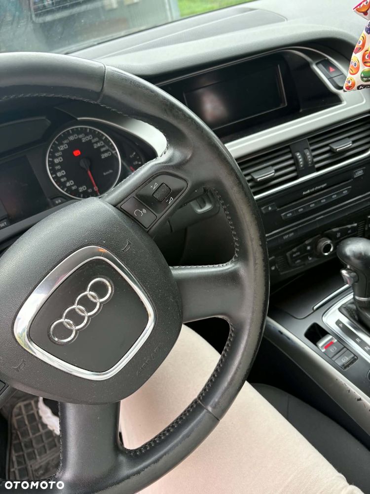 Audi A4 2008 photo 5