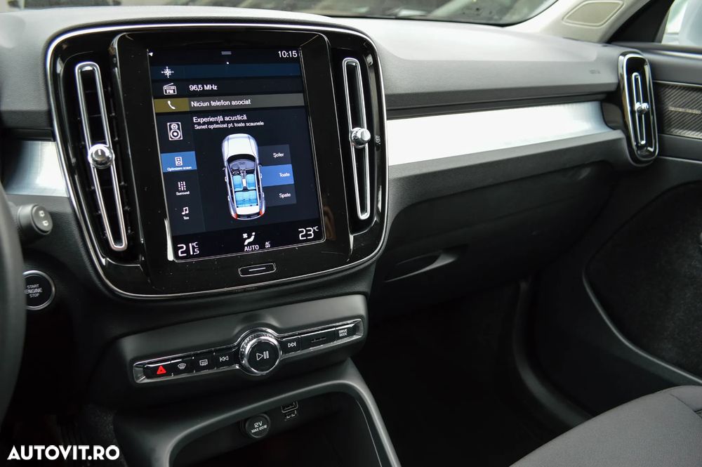 Volvo XC 40 T4 Recharge DKG Plus Bright - 24