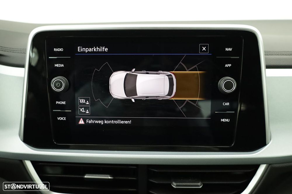 VW T-Roc 1.0 TSI - 12