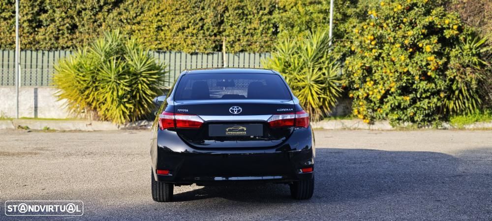 Toyota Corolla - 5