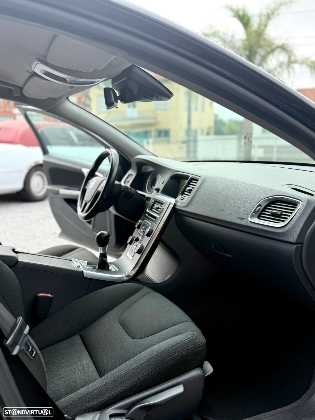 Volvo V60 1.6 D2 Drive Kinetic Start/Stop - 8