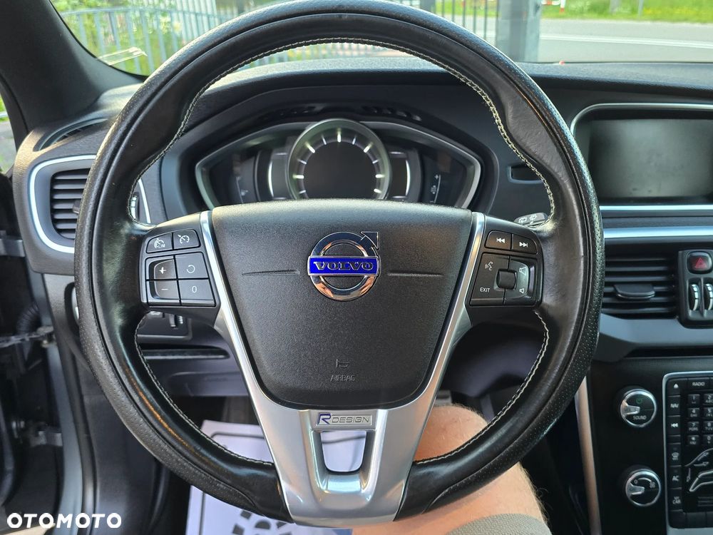 Volvo V40 D2 RDesign - 32