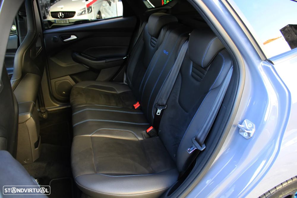 Ford Focus 2.3 EcoBoost S&S 4WD RS - 25