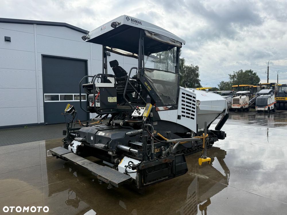 Bomag BF 300 C - 5