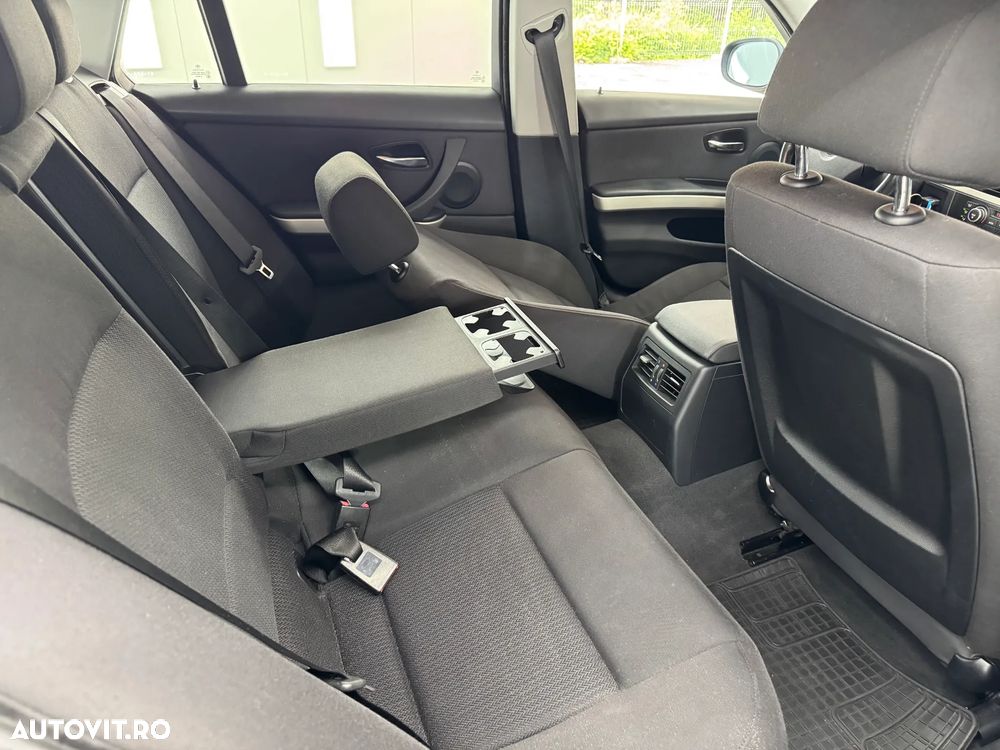 BMW Seria 3 320d DPF - 5