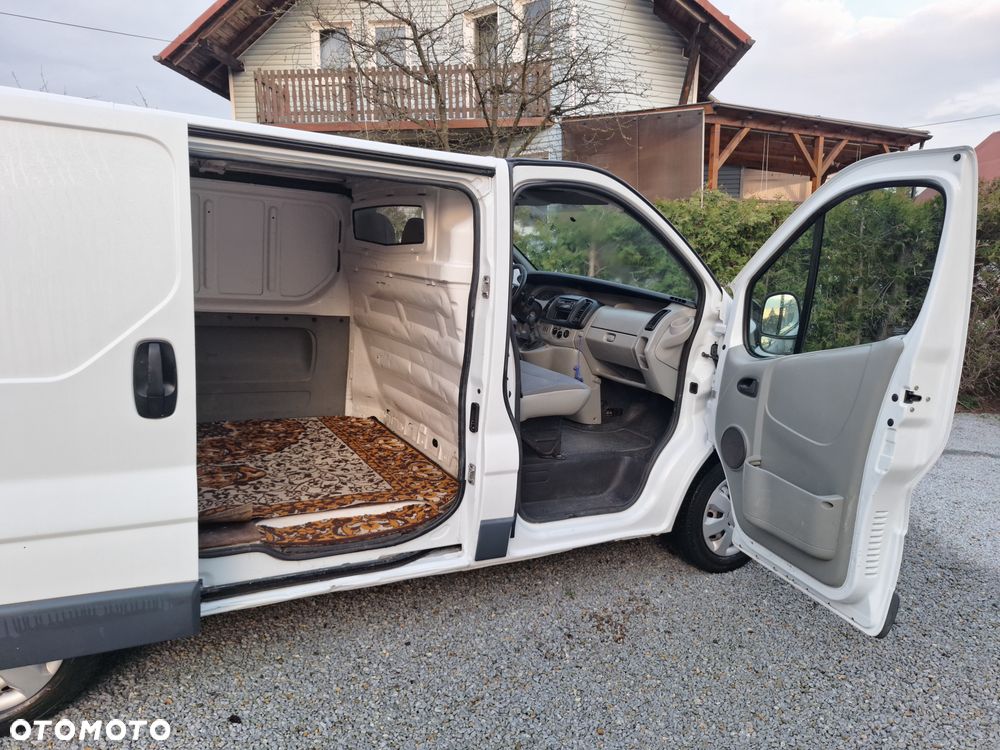 Renault Trafic, 130tys km, super stan - 35