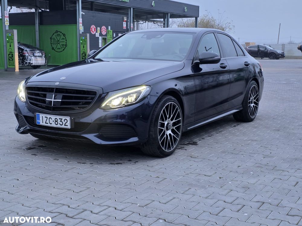 Mercedes-Benz C - 16