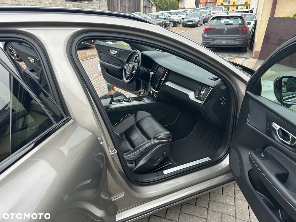 Volvo V60 - 11