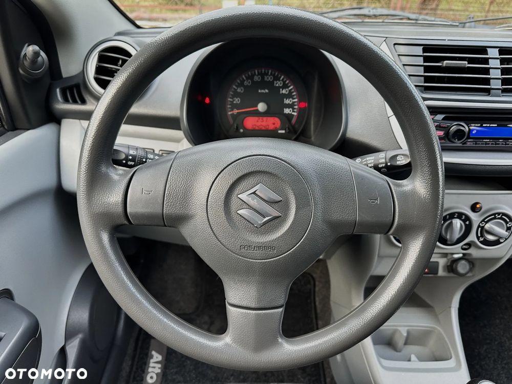 Peugeot 107 1.0 Urban Move - 8