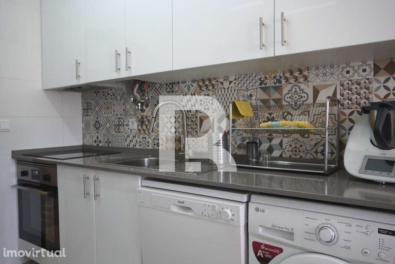 Apartamento T2 em Miraflores, Algés - Grande imagem: 4/31