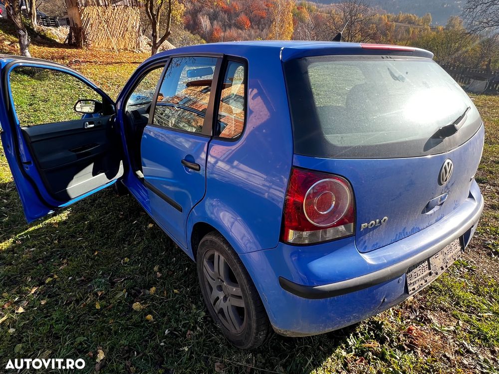 Volkswagen Polo - 5