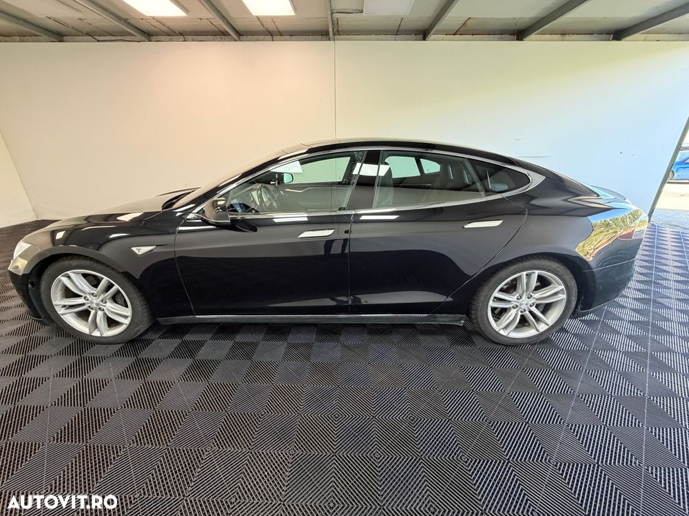 Tesla Model S 70 - 3