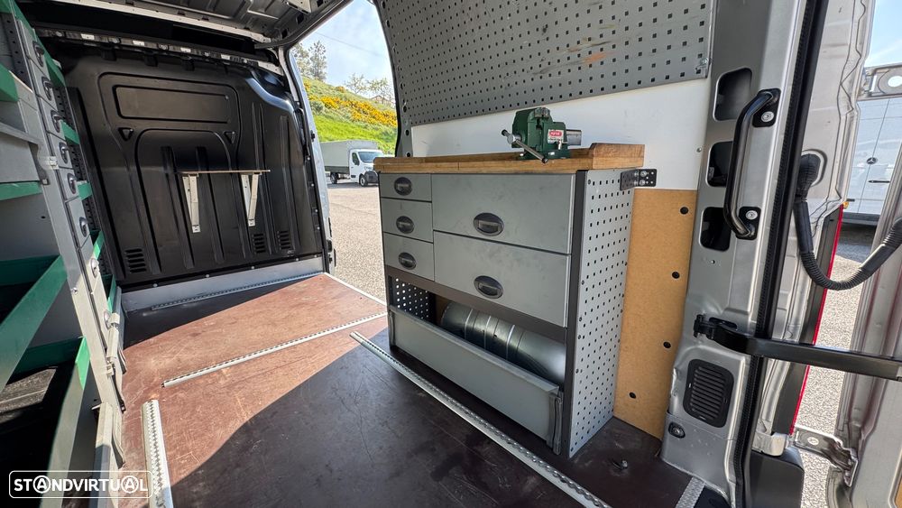 Renault Master 2.3 dCi L2 H2 Cx Automática - 16