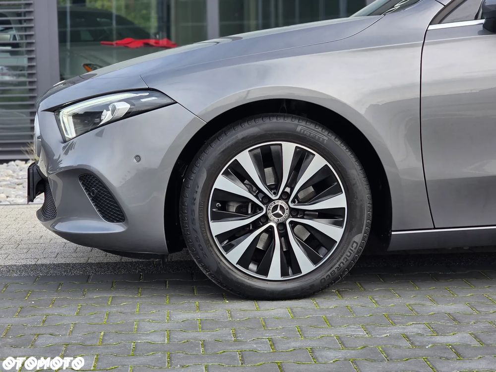 Mercedes-Benz Klasa A 180 Edycja specjalna 7G-DCT - 9
