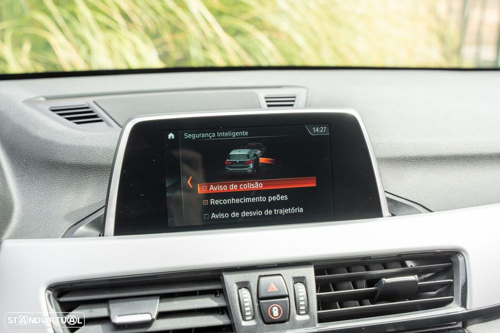 BMW X1 18 d sDrive Auto - 10