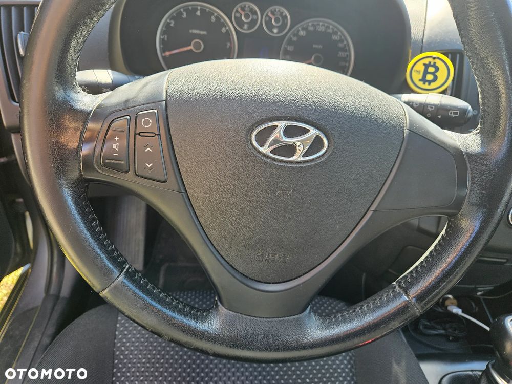 Hyundai i30 1.4 Comfort - 35