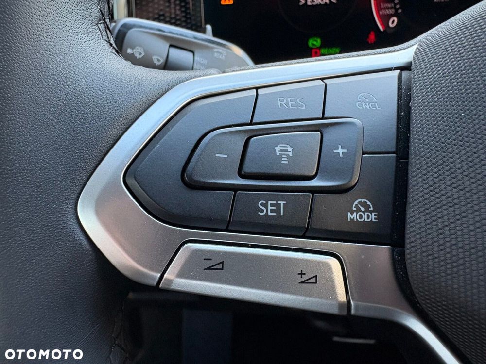 Volkswagen Tiguan 1.5 TSI EVO Life DSG - 23