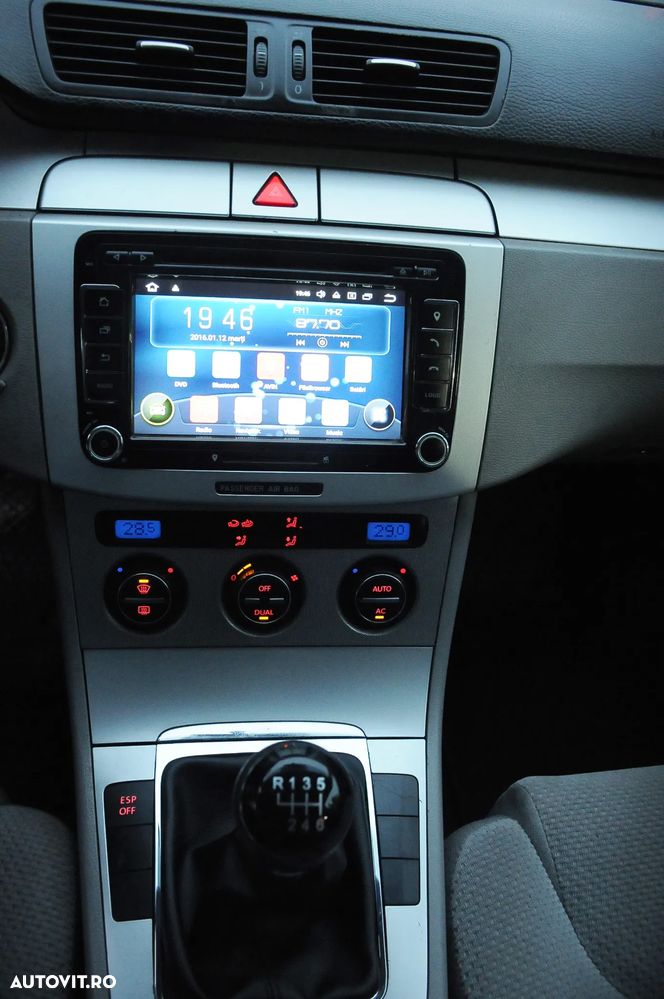 Volkswagen Passat - 11