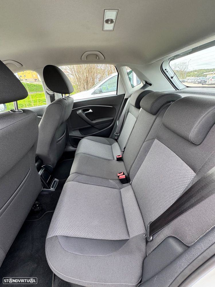 VW Polo 1.2 TSi (Blue Motion ) DSG Highline - 30