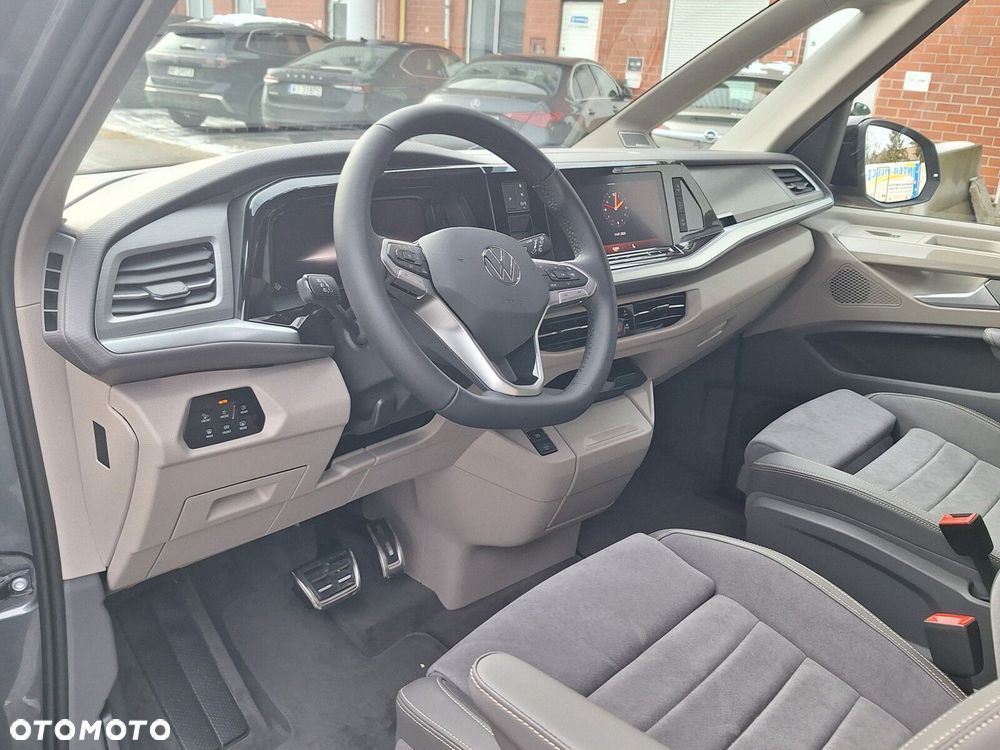 Volkswagen Multivan - 14