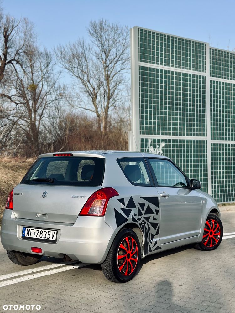 Suzuki Swift 1.3 Comfort+ - 4