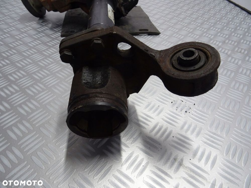 Most przedni Ssang Yong Rodius I 2004-2013 2.7 CRDI 1048836 - 3