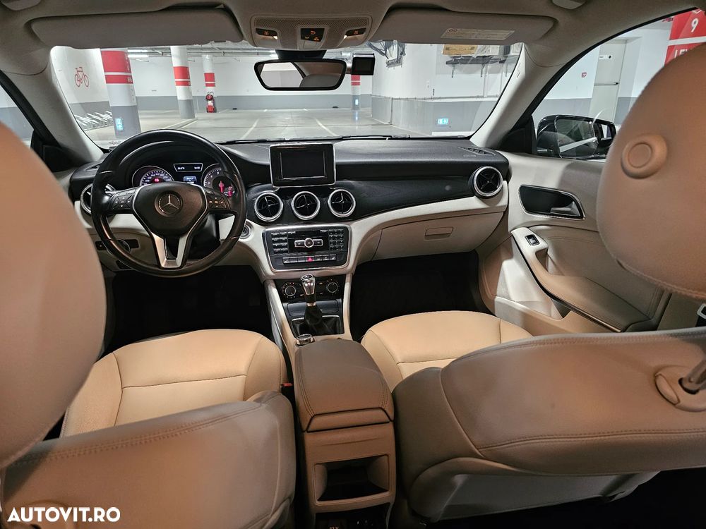 Mercedes-Benz CLA 180 - 10