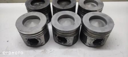 TŁOK BMW 3,0D N57_F10 F11 F25_MAHLE 84L110_SUPER STAN - 2