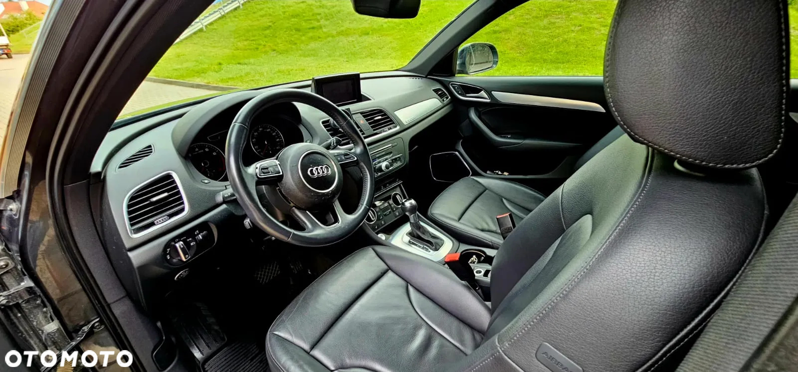 Audi Q3 2.0 TFSI quattro S tronic - 9