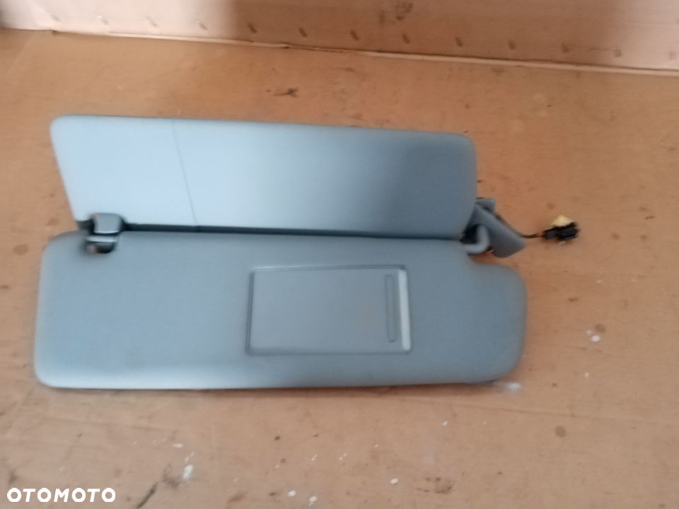 Słonecznik osłona przeciwsłoneczna prawa VW Touareg 7L6857552A - 2