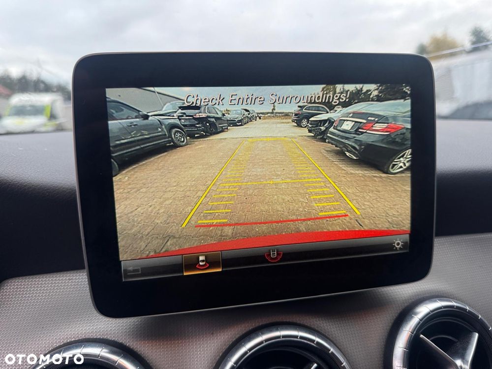 Mercedes-Benz CLA 250 7G-DCT - 14