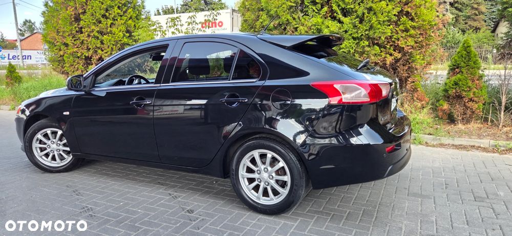 Mitsubishi Lancer 1.6 ClearTec Diamant Edition - 11