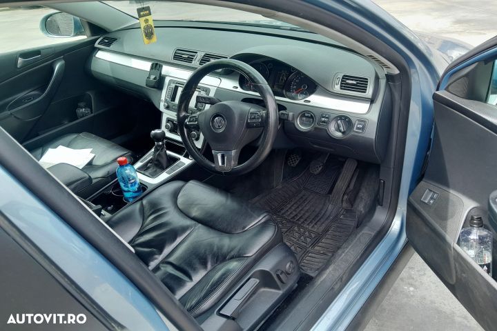 Dezmembrez Volkswagen VW Passat B6 [2005 - 2010] Sedan 4-usi 2.0 TDI - 5