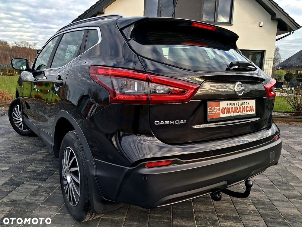 Nissan Qashqai 1.3 DIG-T N-CONNECTA - 18