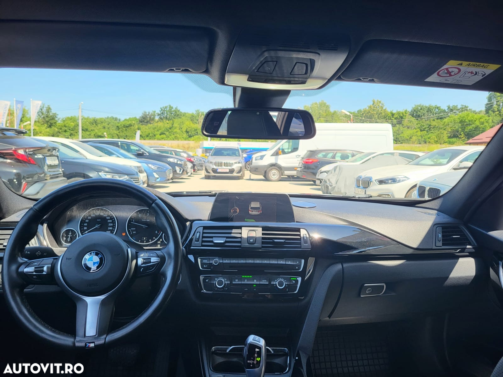 BMW Seria 3 318d Touring Aut. Sport Line - 10