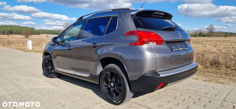Peugeot 2008 1.6 e-HDi Allure S&S - 15