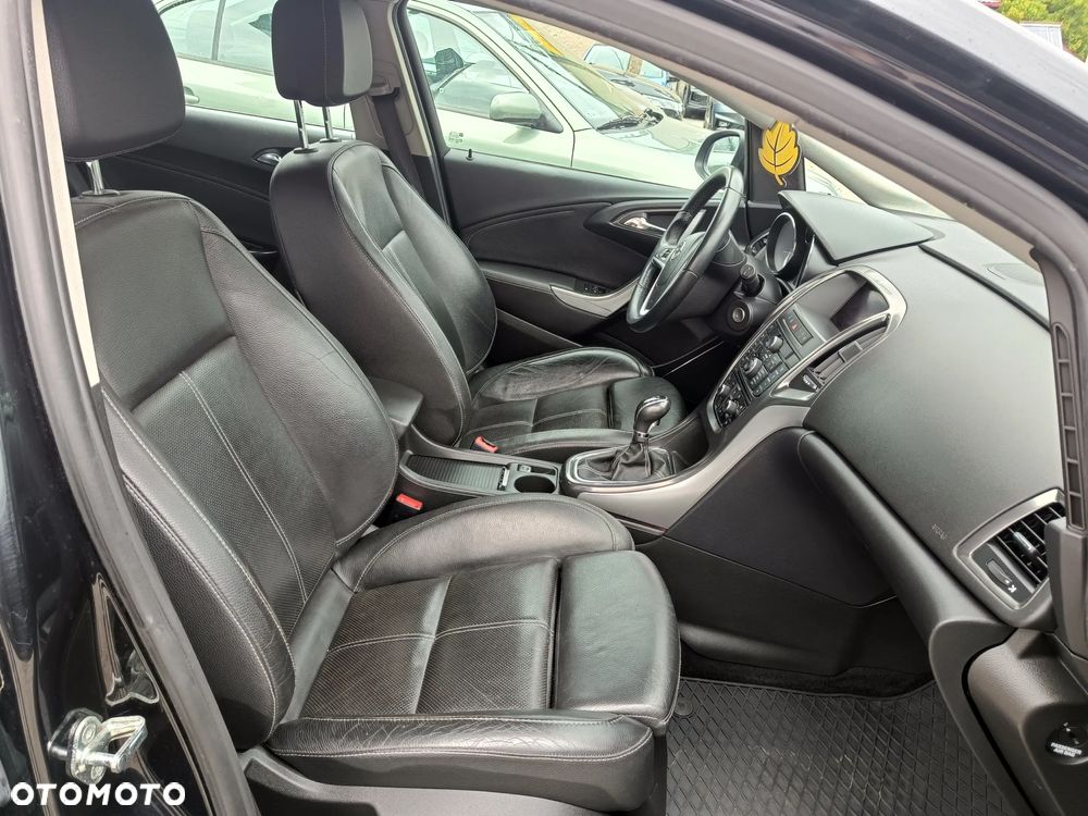 Opel Astra - 11