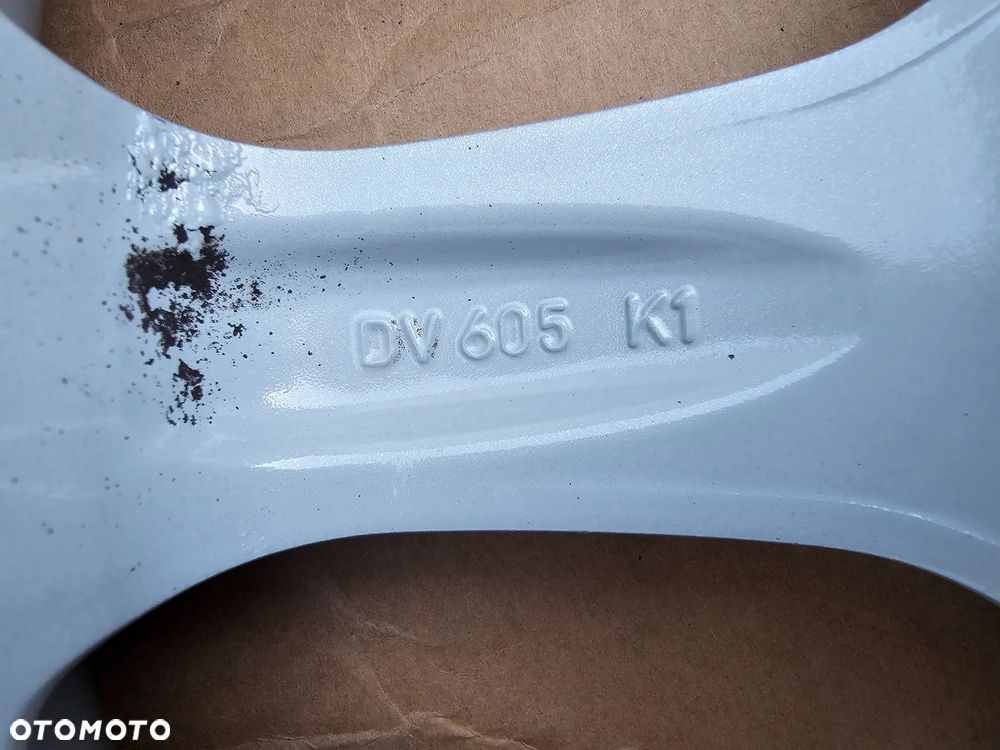 Mercedes-Benz Klasa A W169 B W245 E W124 C W202 / 6x15 ET44 5x112 / KBA 46309 - 12