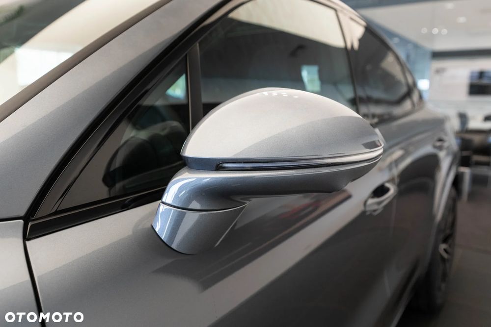 Porsche Cayenne Black Edition - 36