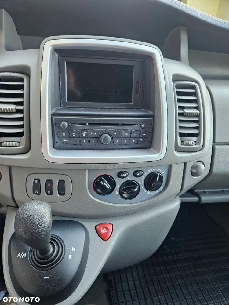Opel Vivaro Tour Cosmo L1H1 MTA - 11