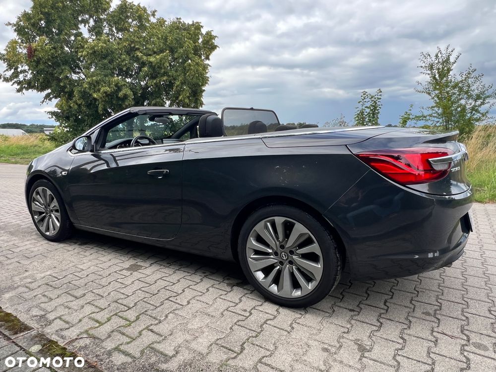 Opel Cascada - 37
