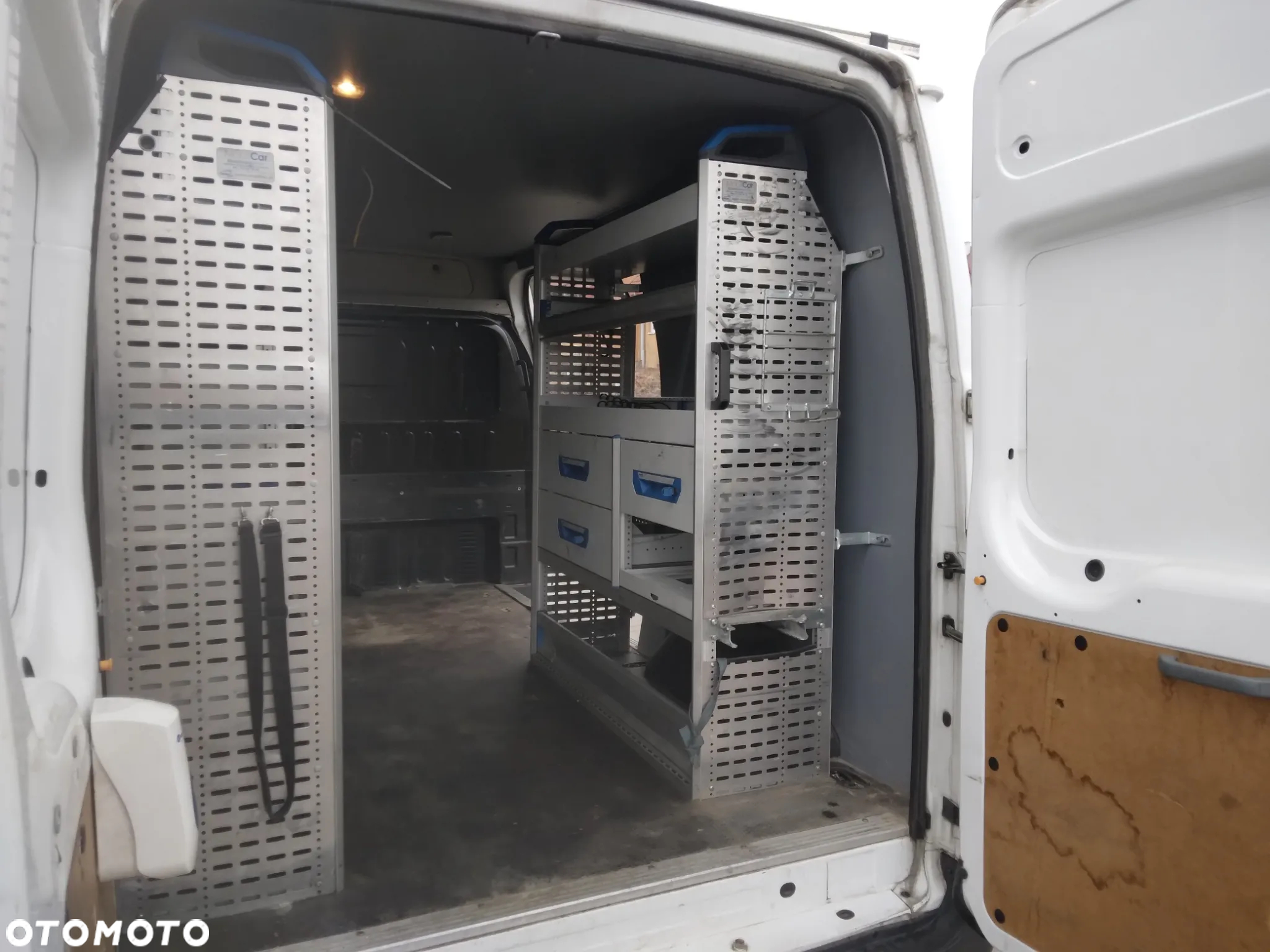 Ford Transit - 18
