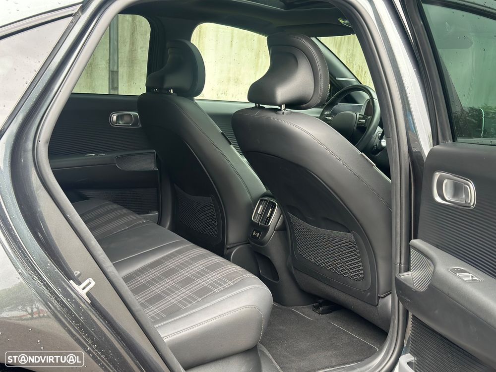 Hyundai Ioniq 6 77,4 kWh 4WD First Edition - 32